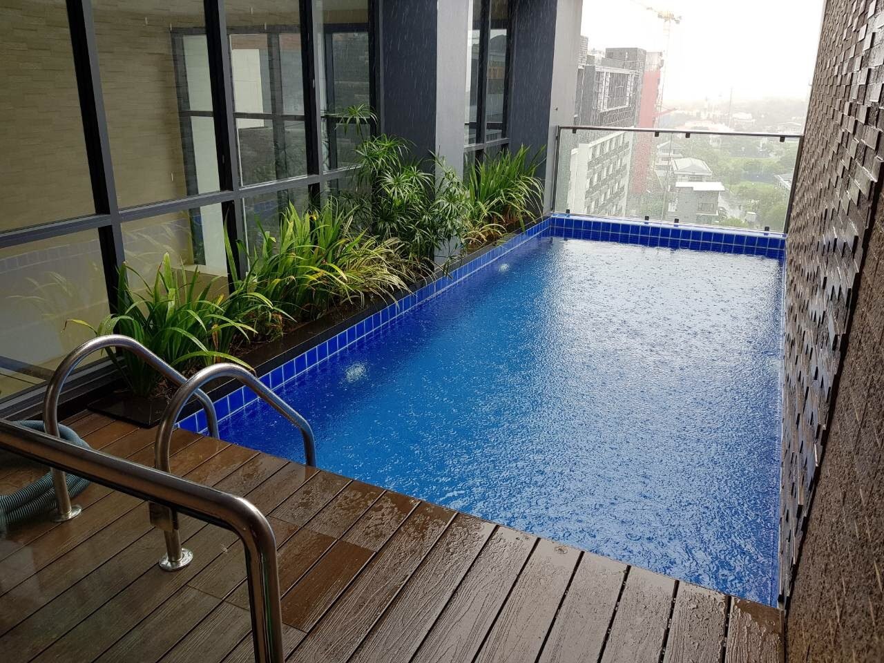 Swimming pool work in Las Piñas